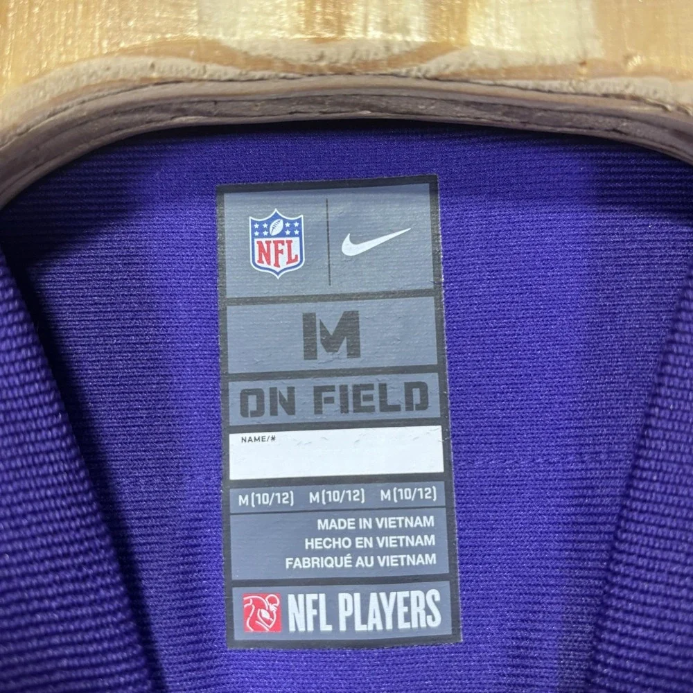Minnesota Vikings Jersey Boys Medium Purple NFL Justin Jefferson 18 Nike